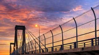 Vista del Puente General Belgrano que une las provincias de Corrientes y Chaco.