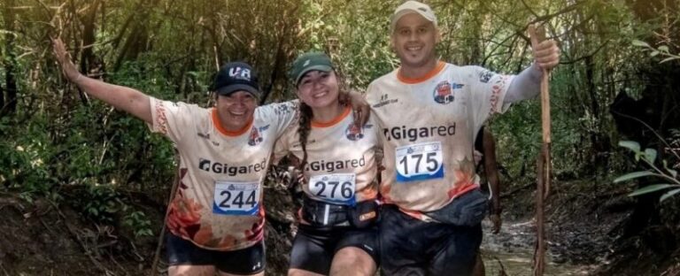 Corredores en la largada de la Otoño Trail Run en Goya