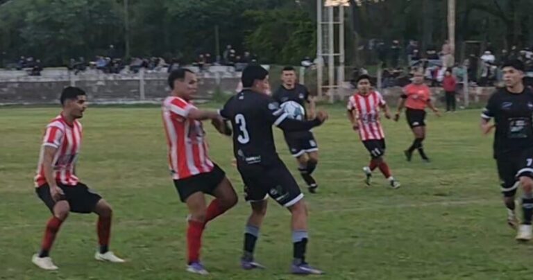 Partido de fútbol del Provincial de Clubes en Corrientes