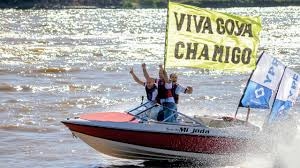Largada de lanchas en la Fiesta Nacional del Surubí en Goya, Corrientes