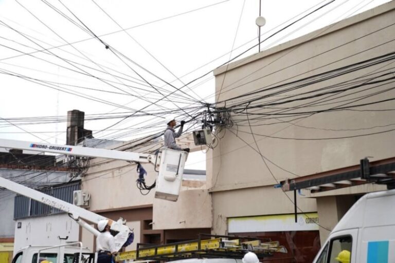 Calle Salta cortada al tránsito por operativo Cielo Limpio en Corrientes