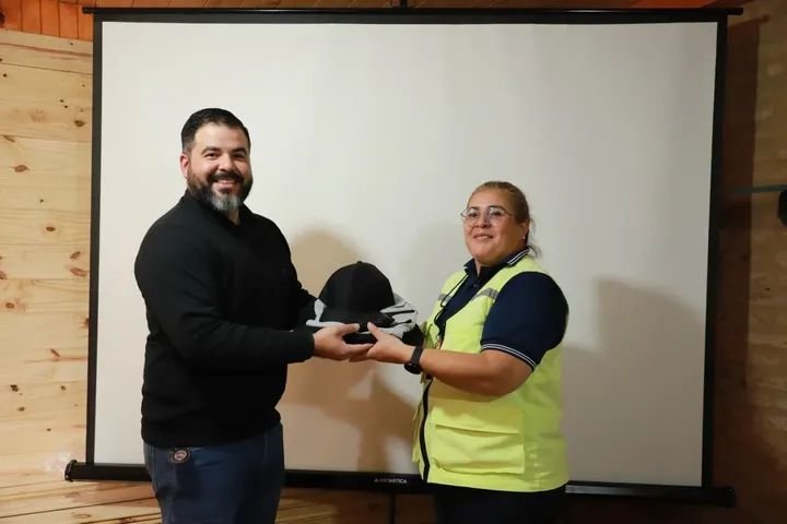 Personal de Tránsito de Corrientes recibe nueva indumentaria y equipamiento