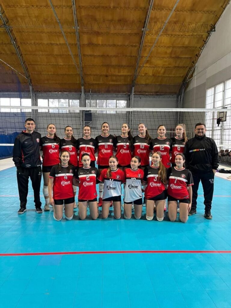 Selecciones Sub-16 de vóley de Corrientes en el Campeonato Nacional de Selecciones en Comodoro Rivadavia