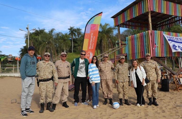 Intendente Bazzi en actividades deportivas y recreativas en Bella Vista