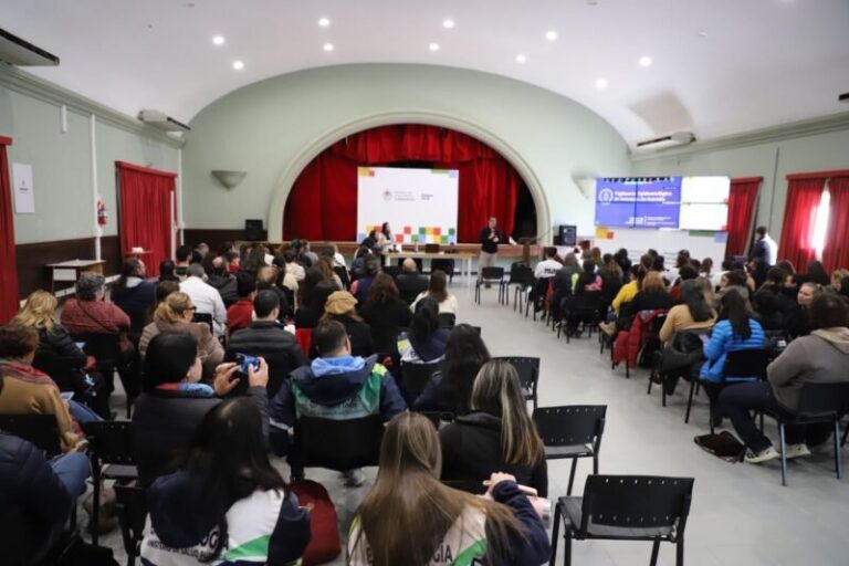 Reunión de autoridades de salud en Corrientes sobre prevención del suicidio