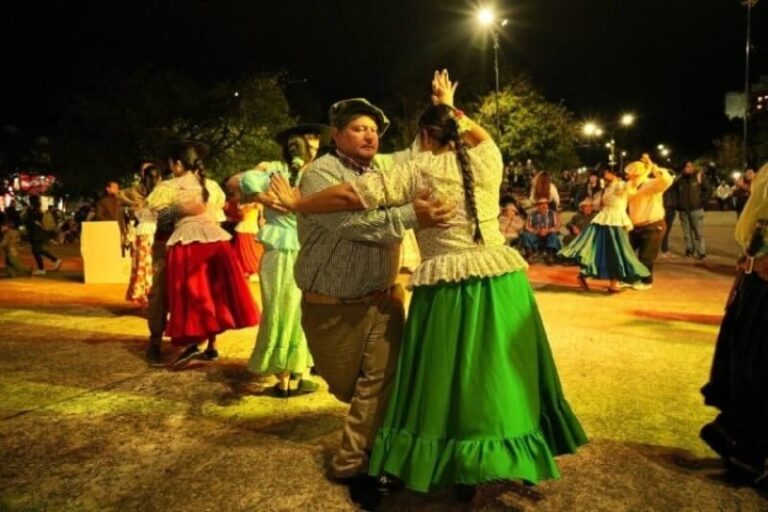 Programación de actividades culturales y recreativas en la ciudad de Corrientes