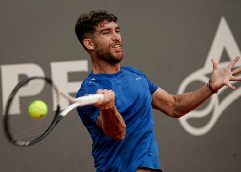 Ignacio Monzón compitiendo en el Challenger de Bogotá