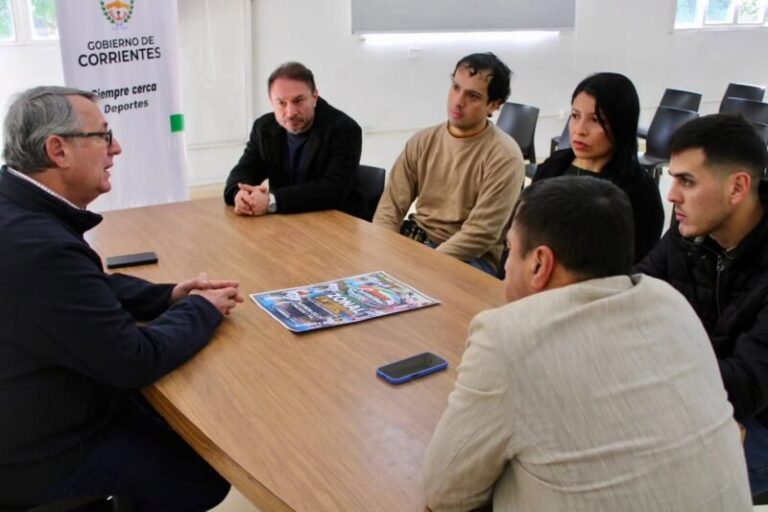 Reunión entre referentes de la Federación Correntina de Taekwon-Do ITF y el secretario de Deportes Jorge Terrile