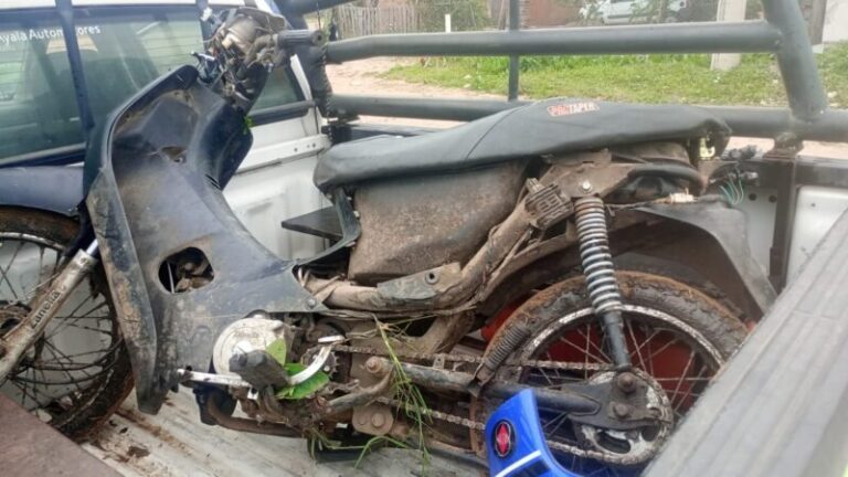 Moto secuestrada por la Policía de Corrientes
