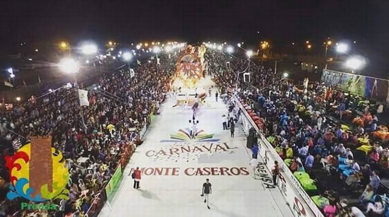 Carnaval Artesanal de Monte Caseros