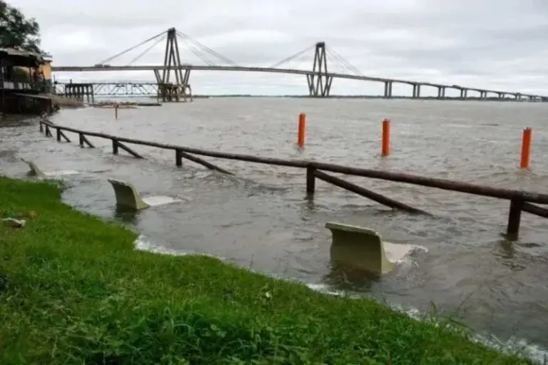 Vista del río Paraná en Corrientes