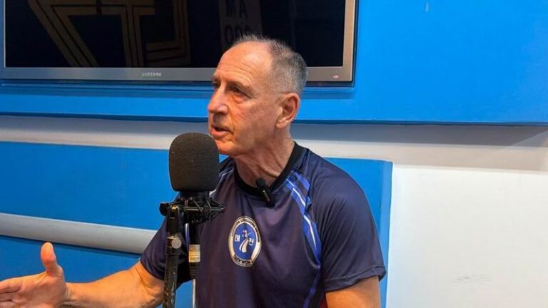 Jorge Demarchi durante la entrevista en LT7 Radio Corrientes