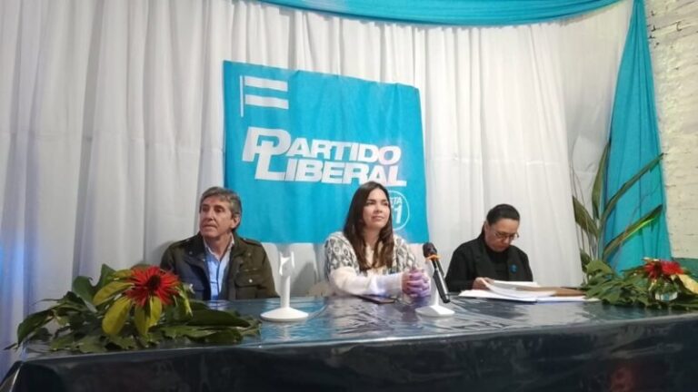 Acto de asunción de Natalia Romero como presidenta del Comité Liberal de Santo Tomé
