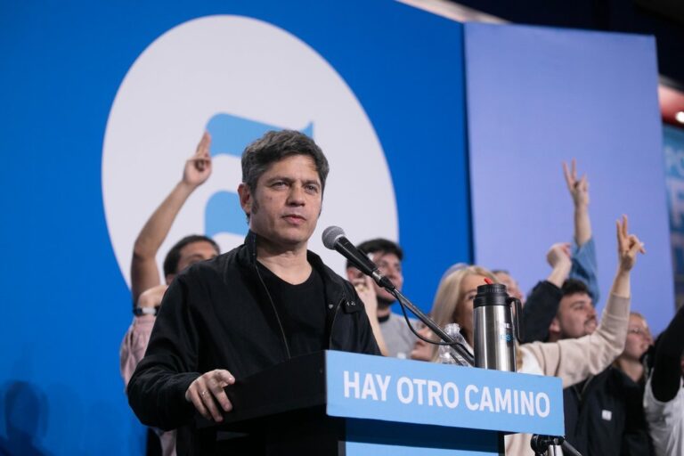 Axel Kicillof durante un acto político