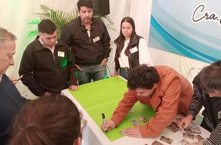 Ingeniero Martín Gómez, secretario de Producción de Bella Vista, en la Fiesta Provincial del Agricultor