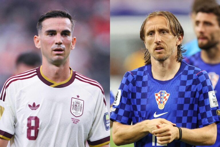 Jugadores de España y Croacia disputando un balón durante un partido de la UEFA Nations League