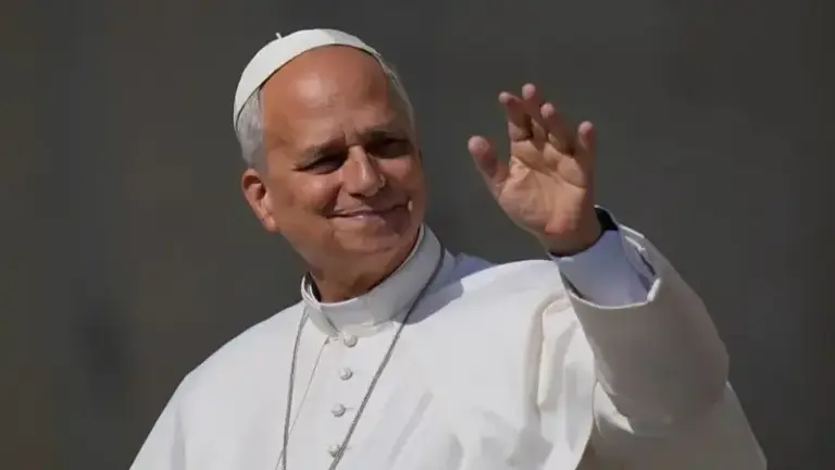 Vista aérea del Monumento a los Españoles en Palermo, Buenos Aires, donde el papa León XIV celebrará una misa multitudinaria