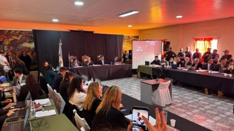 Tribunal durante el juicio por la desaparición de Loan Danilo Peña