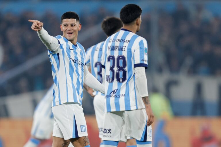 Estadio Cilindro de Avellaneda durante un partido de Racing