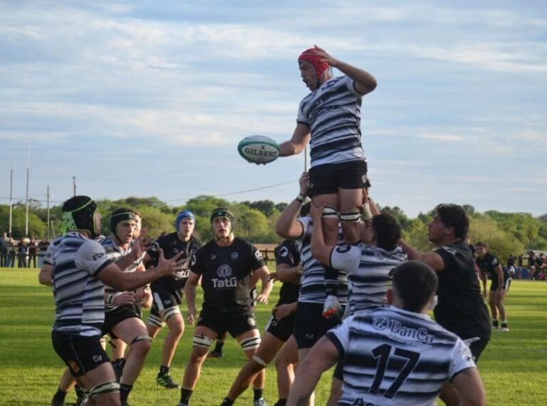Partido de rugby entre Taraguy y Aranduroga