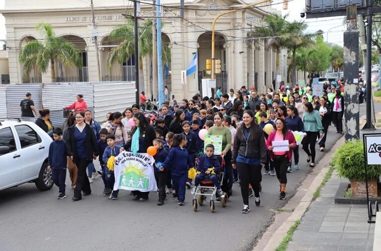 Caminata Compartida por el Mes de la Inclusión en Bella Vista