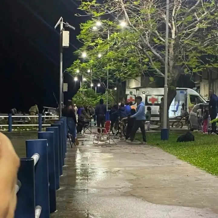 Río Paraná a la altura de Itatí, donde se produjo el choque entre una lancha turística y una embarcación de Prefectura