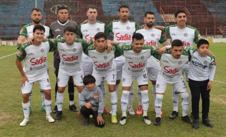 Estadio de Lipton donde se juega el partido de ida entre Lipton y Mandiyú por los play offs del Regional Amateur