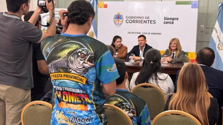 Concurso gastronómico Palometa a la Leña en la Laguna Totora, San Cosme