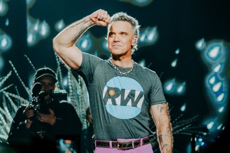 Robbie Williams durante su concierto en el Movistar Arena de Buenos Aires